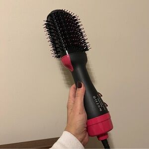 One-Step Hair Dryer & Volumizer Hot Air Brush